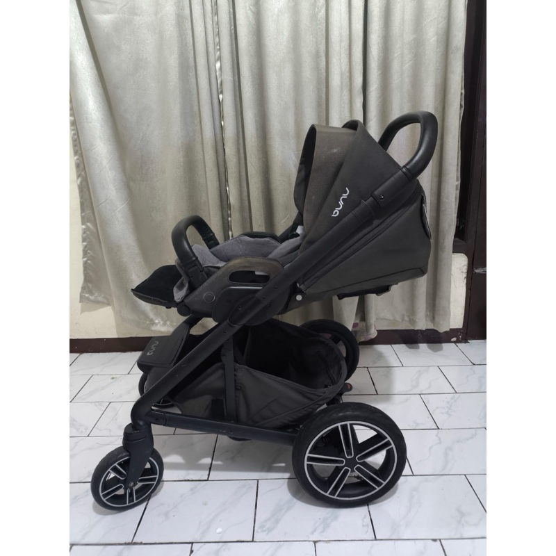Nuna mixx caviar