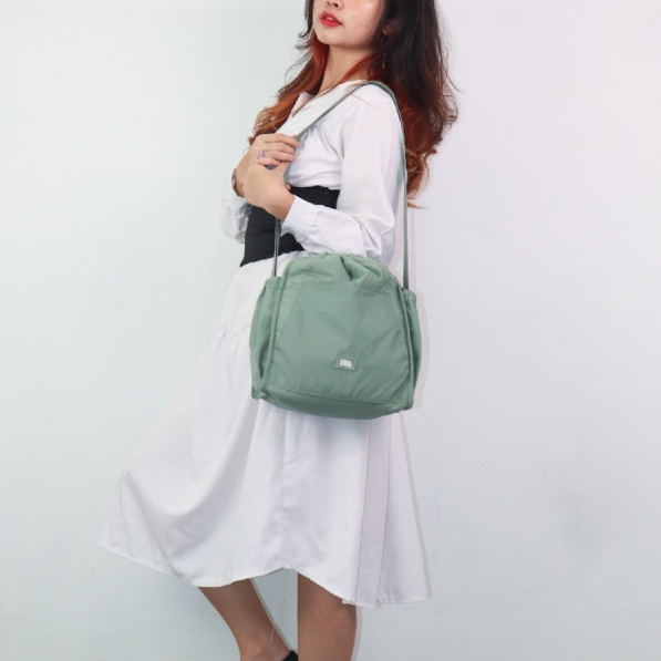 HERA - Slingbag Sura - Slingbag Wanita - Slingbag Perempuan - Slingbag Tas Wanita - Tas Bahu Wanita 