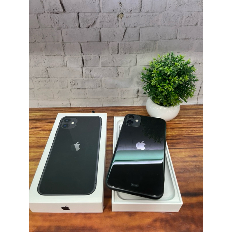 Iphone 11 128GB BLACK Ex garansi resmi ibox fullset original