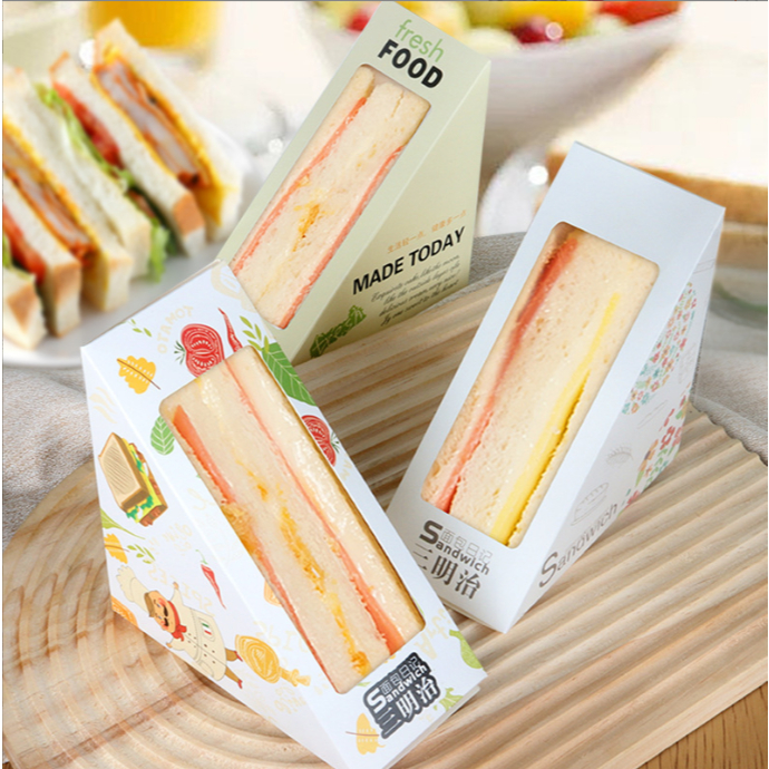 YUEW 10pcs Paper Sandwich Box 12cm / Box Packing Sandwich / Kemasan Sandwich Segitiga Foodgrade