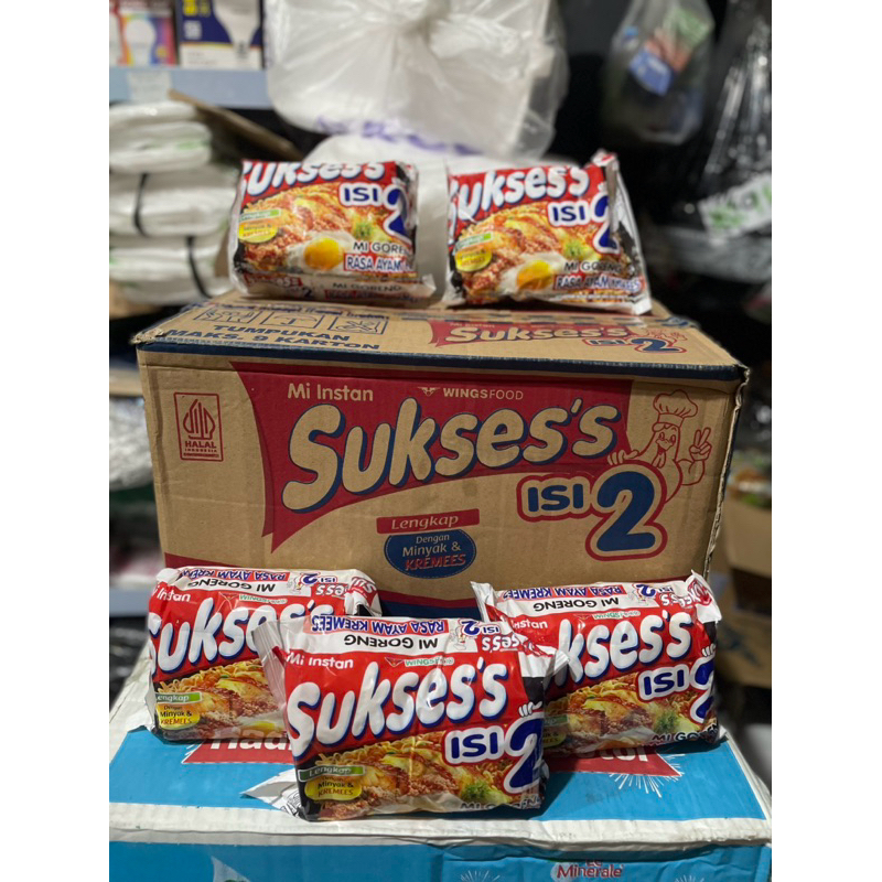 

1 Bungkus Suksess isi 2 Mi Goreng Rasa Ayam Kremes 133 gram dengan minyak & kremes. 100% BARU BERSEGEL ORI WINGS FOOD.