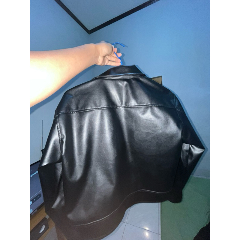 lether jacket