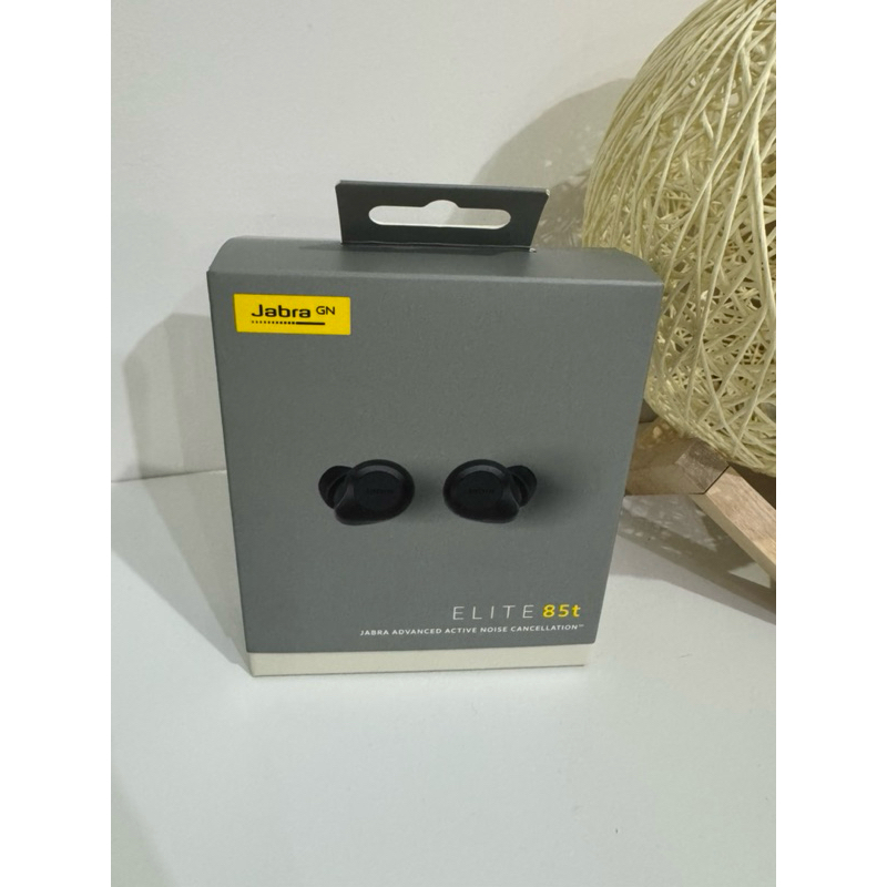 Jabra Elite 85t headphone