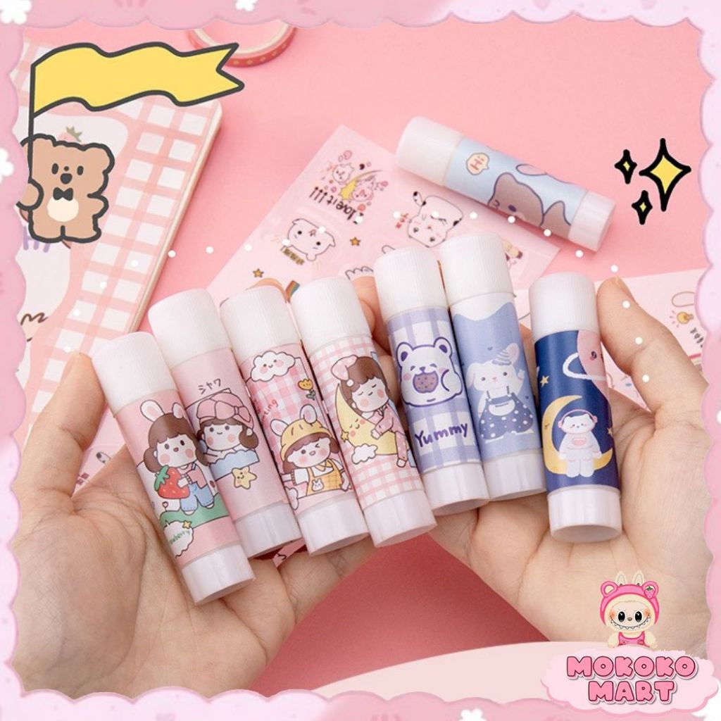 

MM Lem Perekat Kertas Padat Glue Stick Lem Stik Batang Putar Sekolah Kantor Motif Korea Lucu LG-88