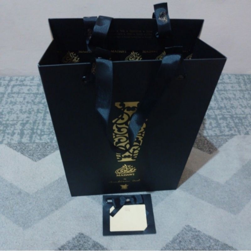 

KANTONG BELANJA PAPERBAG AUTHENTIC ORIGINAL MADAWI PAPER BAG