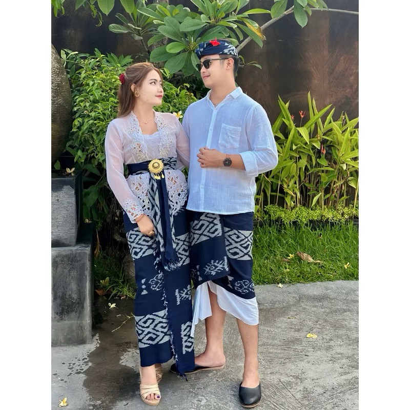 tenun saput bali / saput bali / kamen bali / udeng bali / tenun saput blanket / tenun kamen bali / c