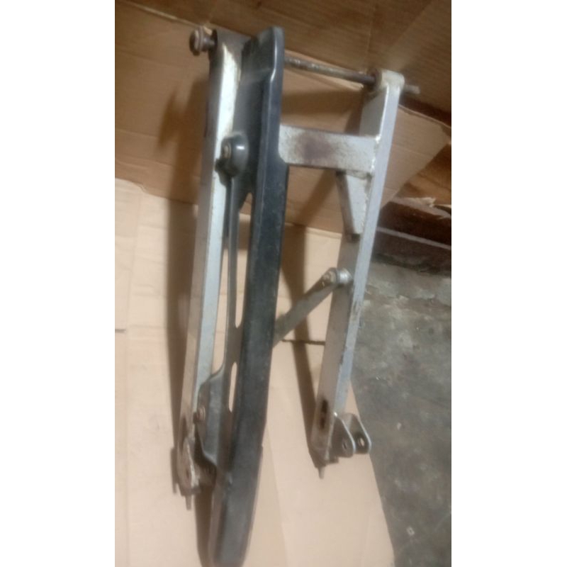 ARM SASIS SUZUKi SMASH NEW/SHOGUN 125 ORIGINAL COPOTAN seken