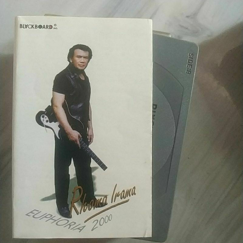 Audio kaset pita original Rhoma irama album Euphoria