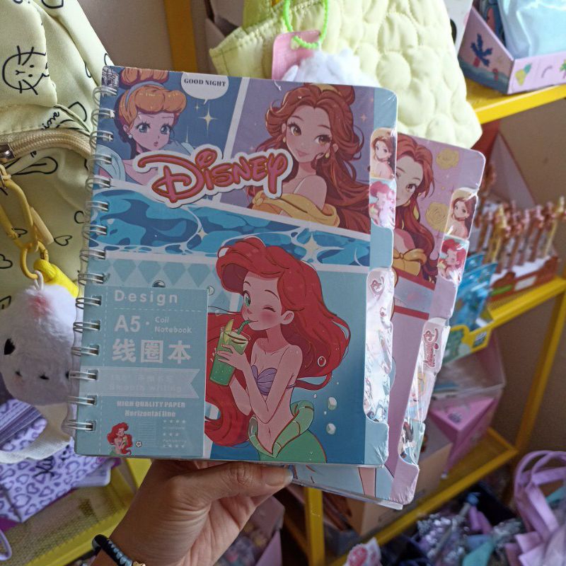 

Stubiebie Buku Tulis Binder sanrio 5kg dan 10kg