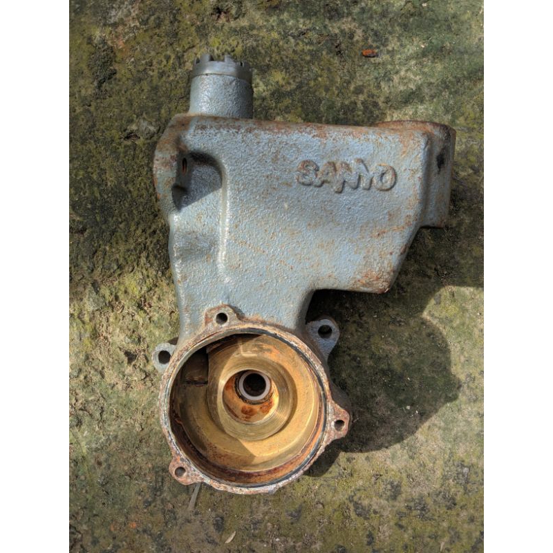 keongan pompa air Sanyo 236 (second)