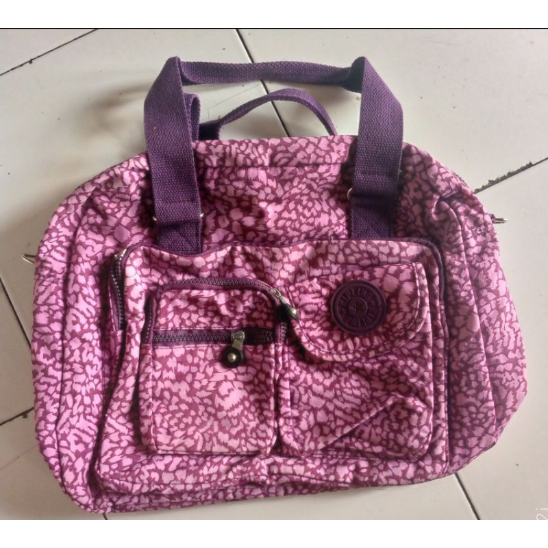 Tas selempang wanita sikikip ya warna ungu
