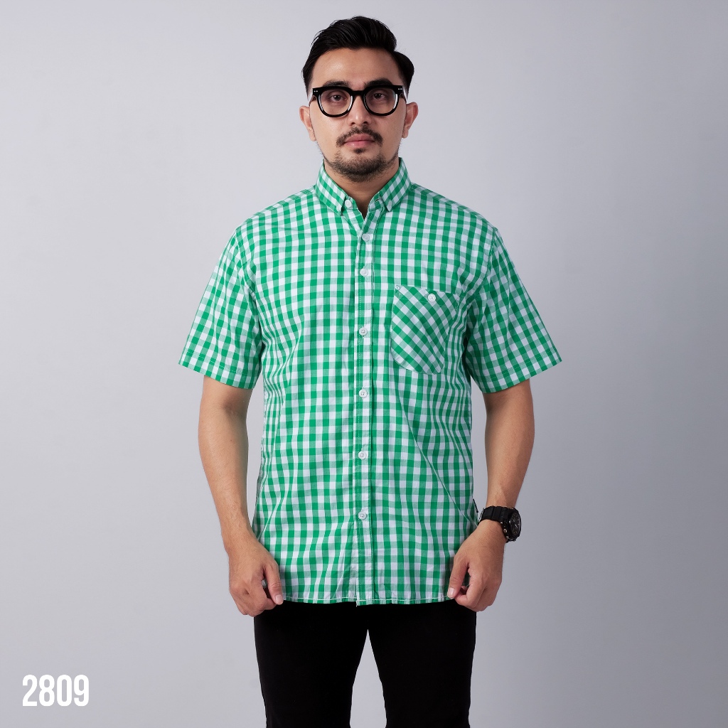 PAKAJI Kemeja Pria Lengan Pendek Kotak Yarndyed Hijau Kotak-Kotak Kecil Hijau Putih Kemeja Yarndyed 