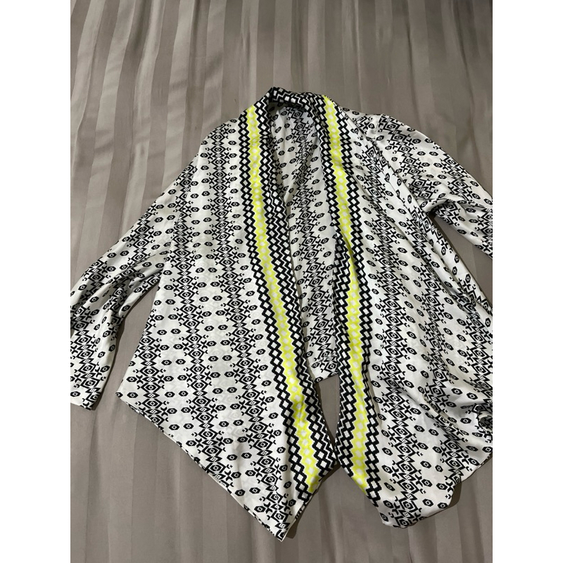 outer et cetera size S