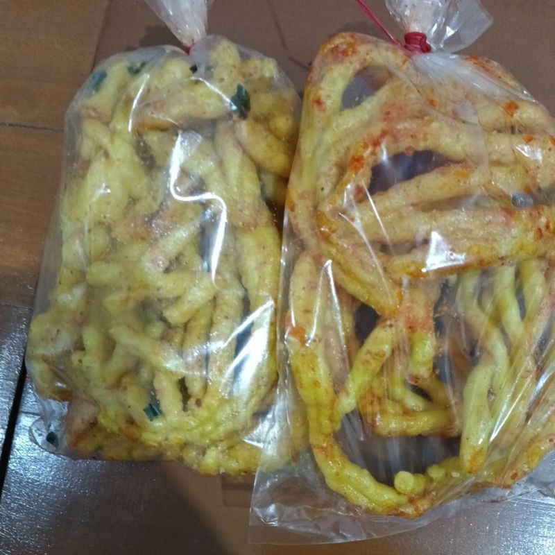 

kerupuk mie berbumbu