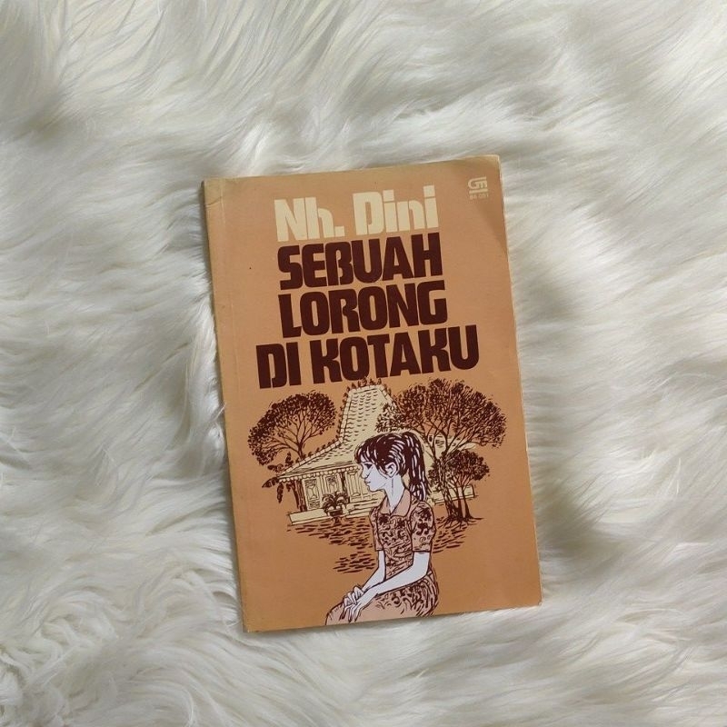Sebuah Lorong di Kotaku - Nh. Dini
