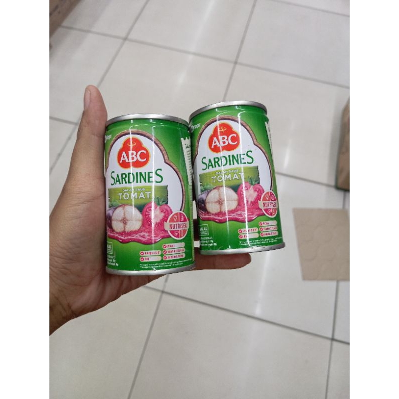 

2 pcs sarden abc @155 gram tomat lezat