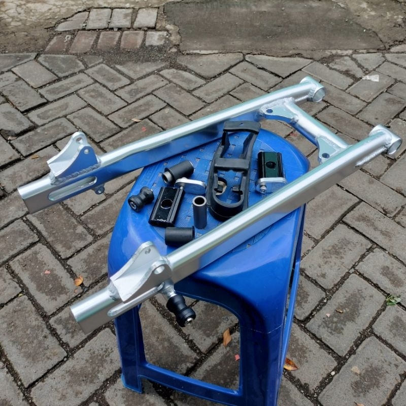 Arm yamaha rk king almunium original Nrv /swing arm rk king/supit rk king