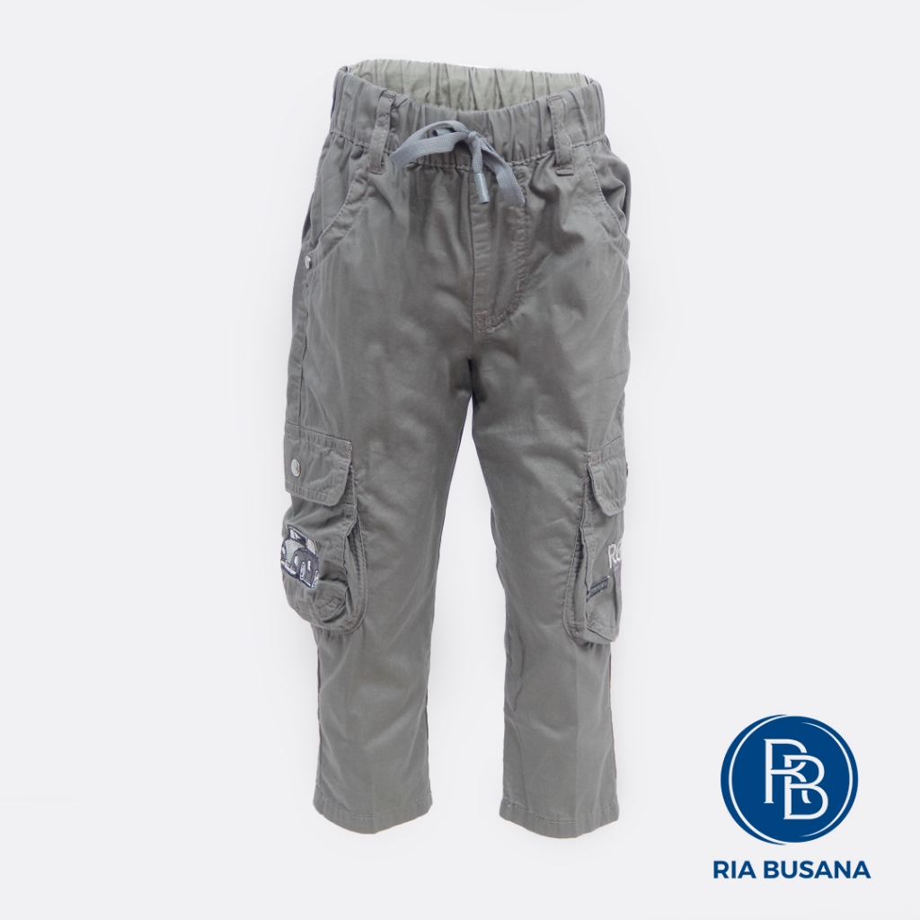 Ria Busana - Bombi - Celana Panjang Kasual Anak Pria Cargo Pinggang Serut Art. BPUC01801GN