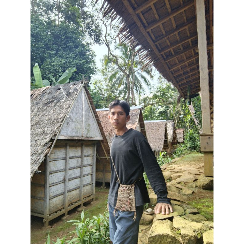 Tas rajut Baduy, koja ukuran kecil