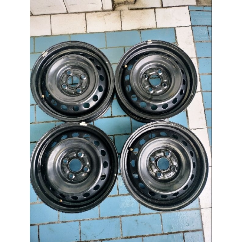 velg kaleng r14 pcd 4x100