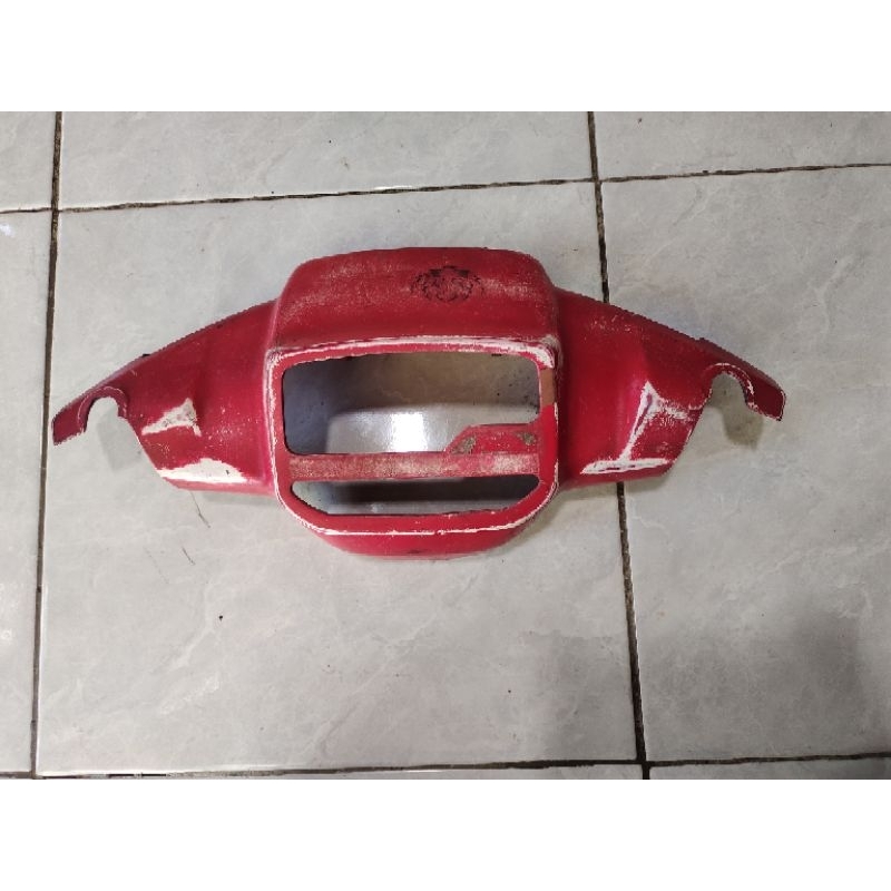 batok atas Yamaha crypton force 1 bekas warna merah