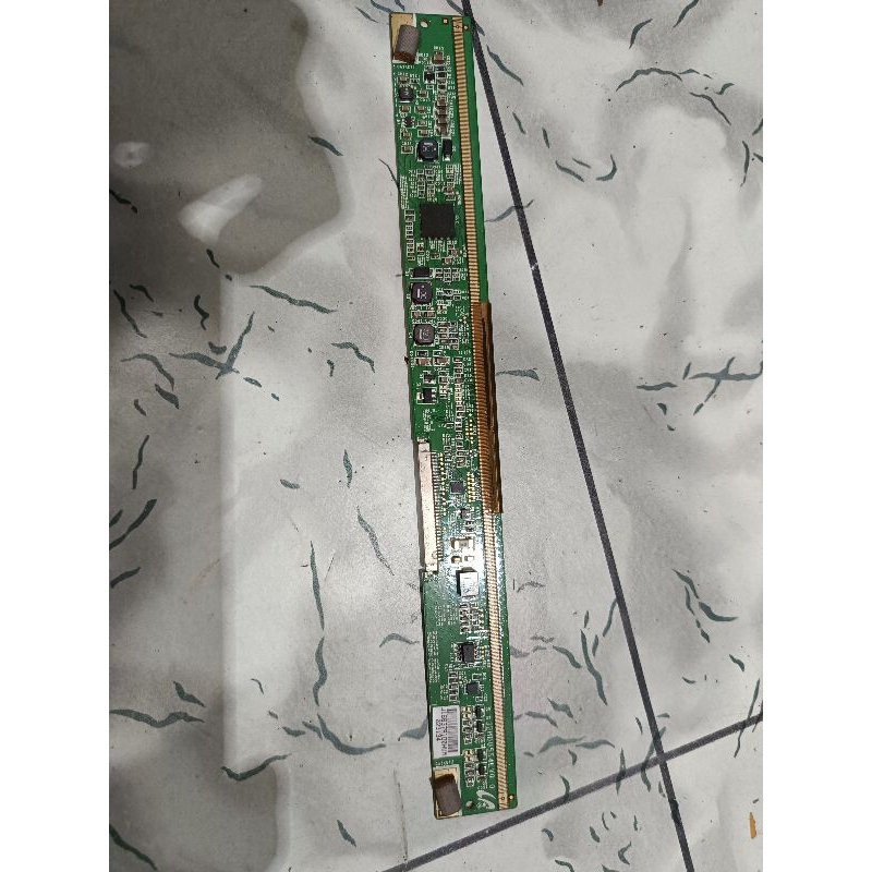 tikon tcon tv TOSHIBA ticon tv led 32PB10E