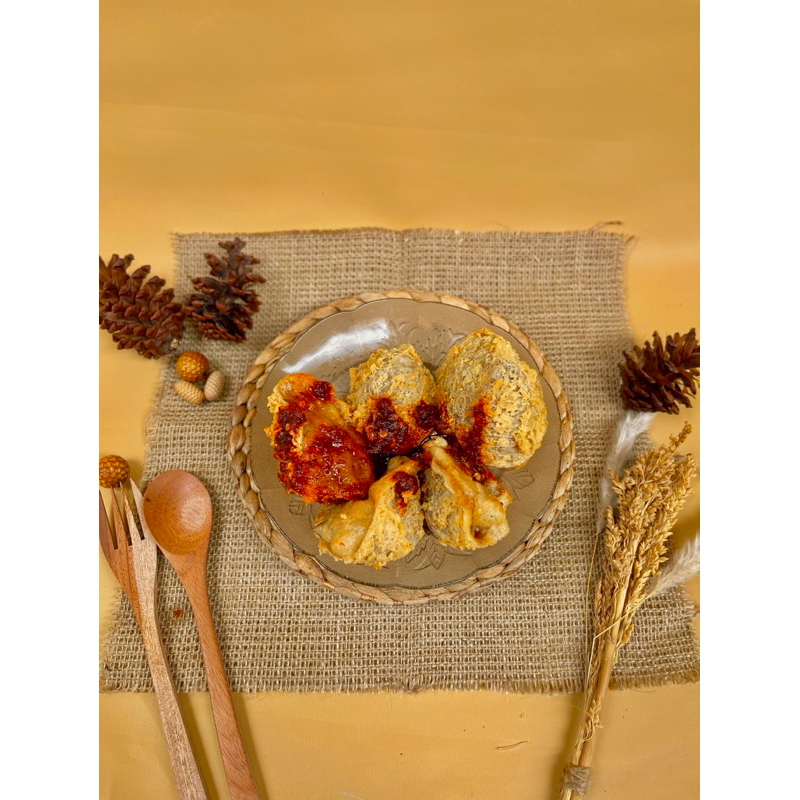 

TAHU WALIK CHILI OIL BY JAJANANSIYAYANG