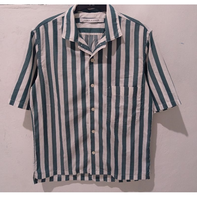 kemeja open collar uniqlo