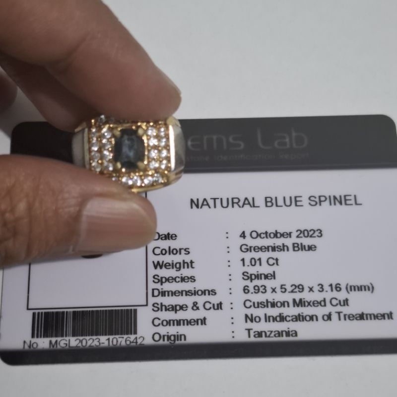 NATURAL BLUE SPINEL