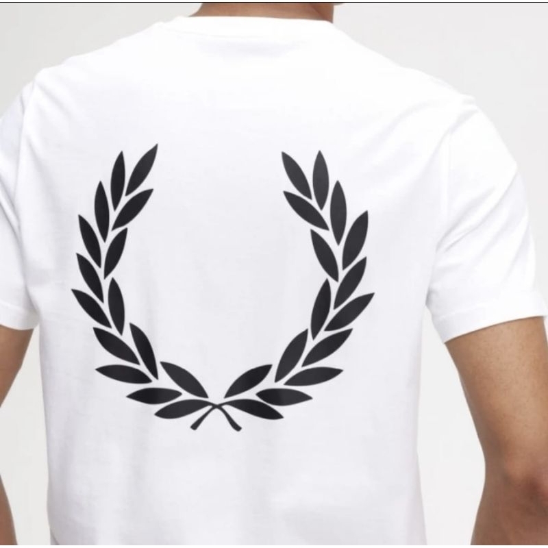 FRED PERRY LAUREL WREATH WHITE TSHIRT ORIGINAL