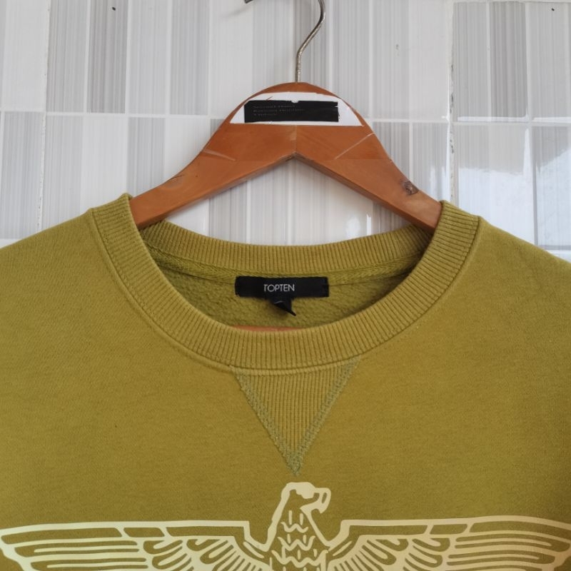 668. CREWNEK LENGAN PANJANG TOPTEN BOY LONDON SIZE L  PRELOVED