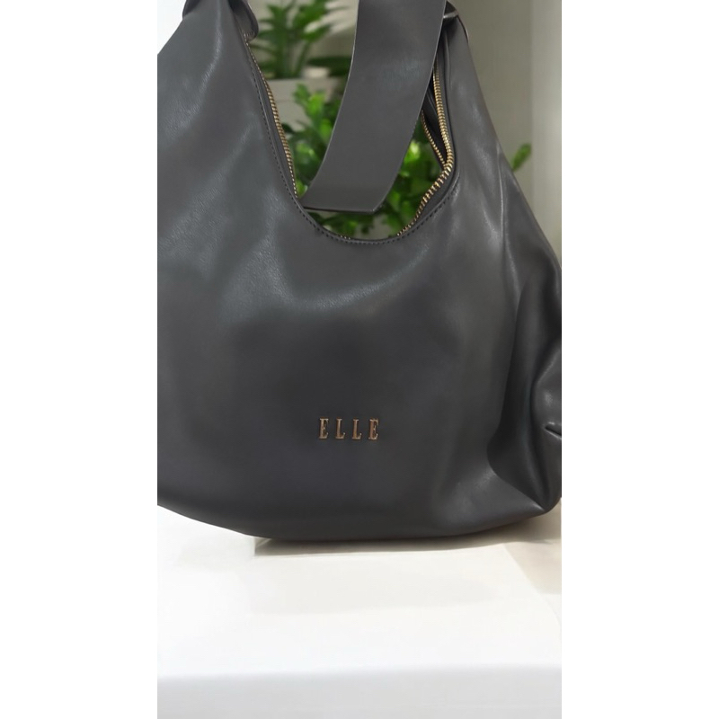 Tas Elle Preloved