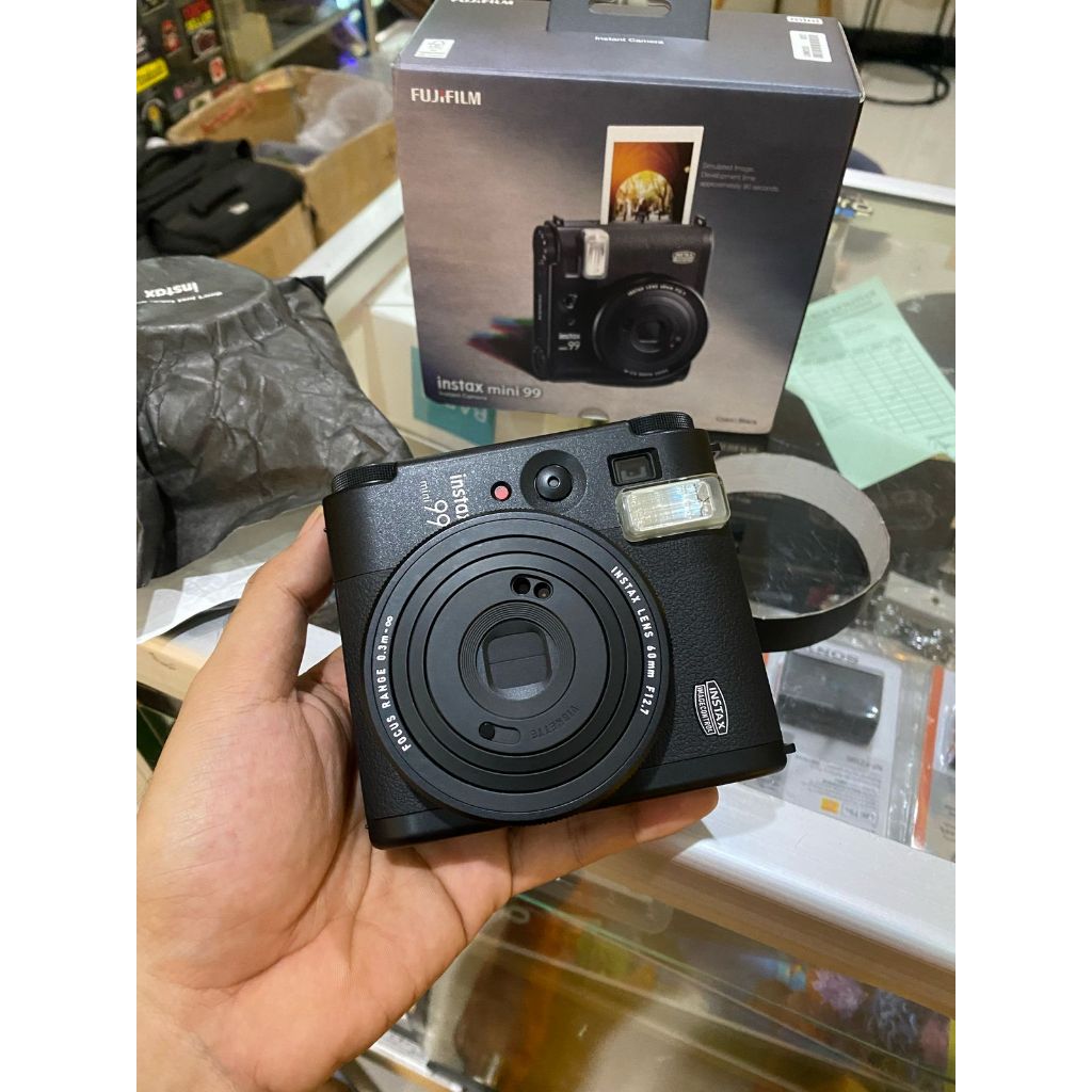 FUJIFILM INSTAX MINI 99 NEW LIKENEW FUJIFILM INSTAX MINI 99