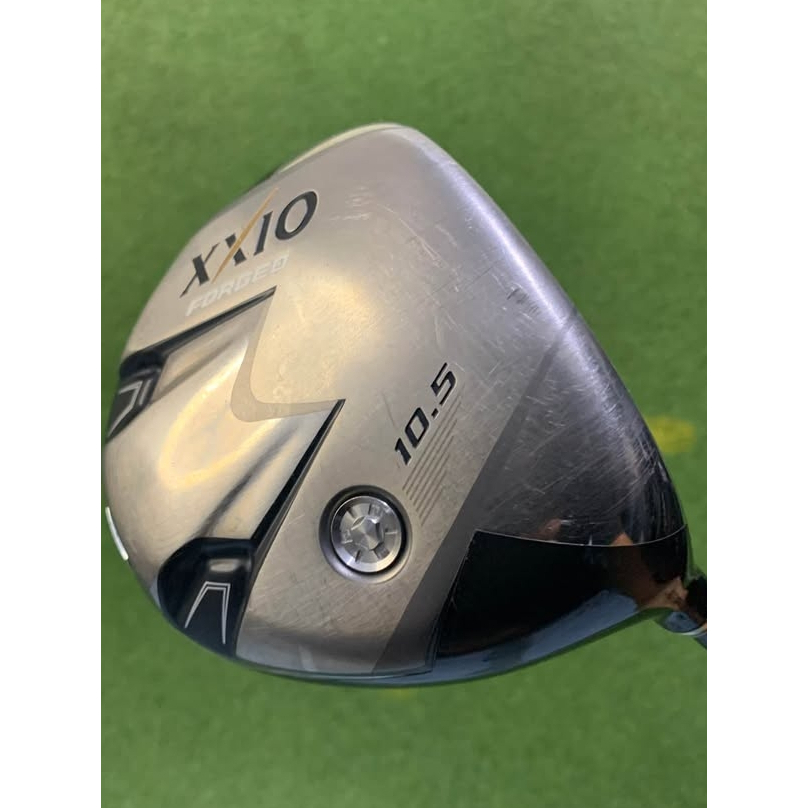 STIK GOLF MERK XXIO FORGED JENIS DRIVER