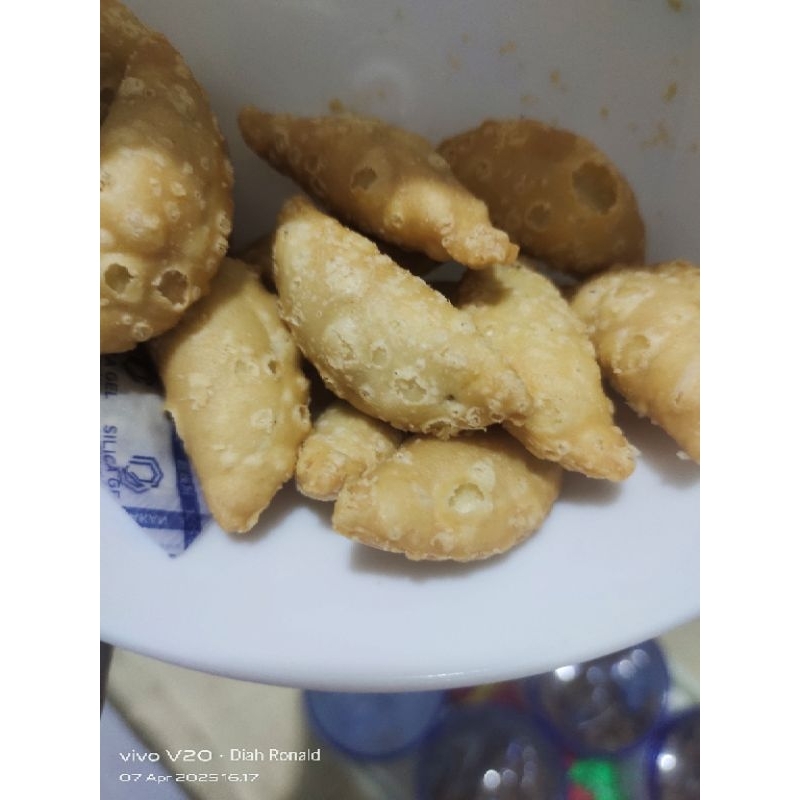 

pastel mini abon ekonomis