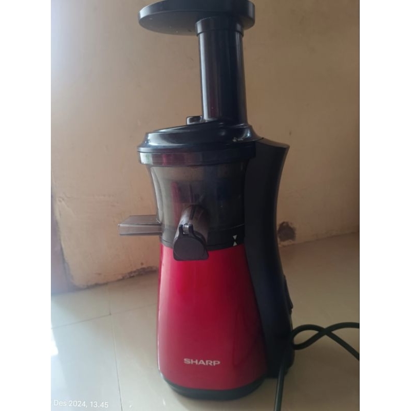 Slow Juicer Sharp EJC20RYD preloved