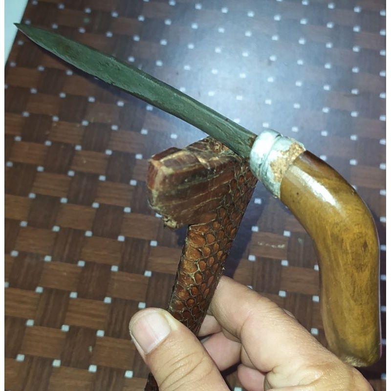 Koleksi Antik Ba Dik Bugis Sepuh Pamor Pendaringan Kebhak Nyandhang Lapis
