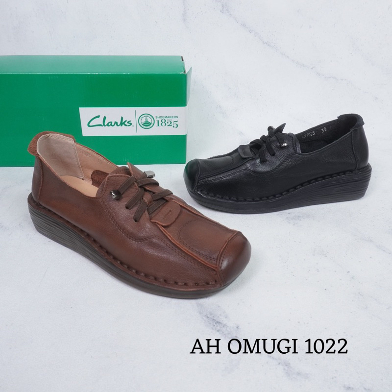 clarks omugi 1022 wedges 3 cm