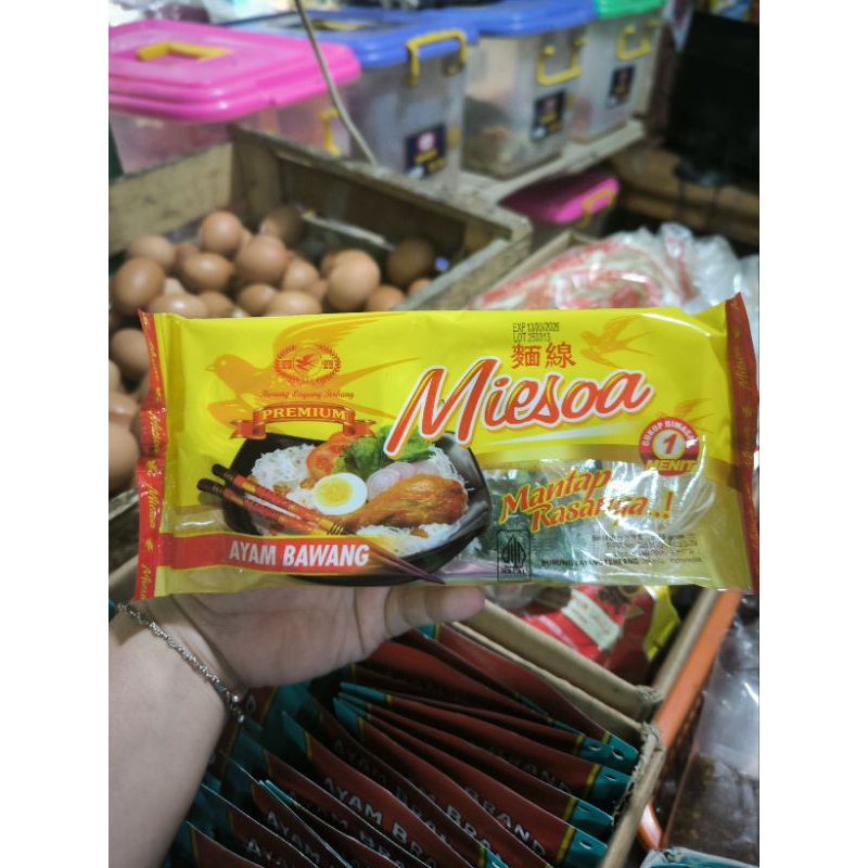 

Miesoa Cap Burung Layang Terbang Rasa Ayam Bawang 65 Gram