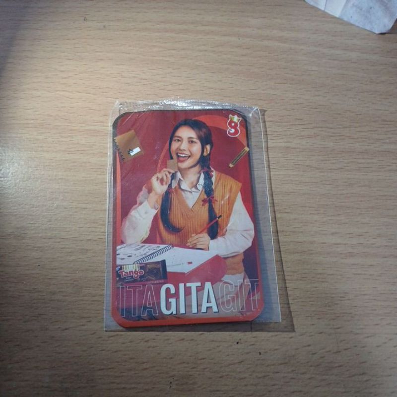 gita jkt 48 terbaru .