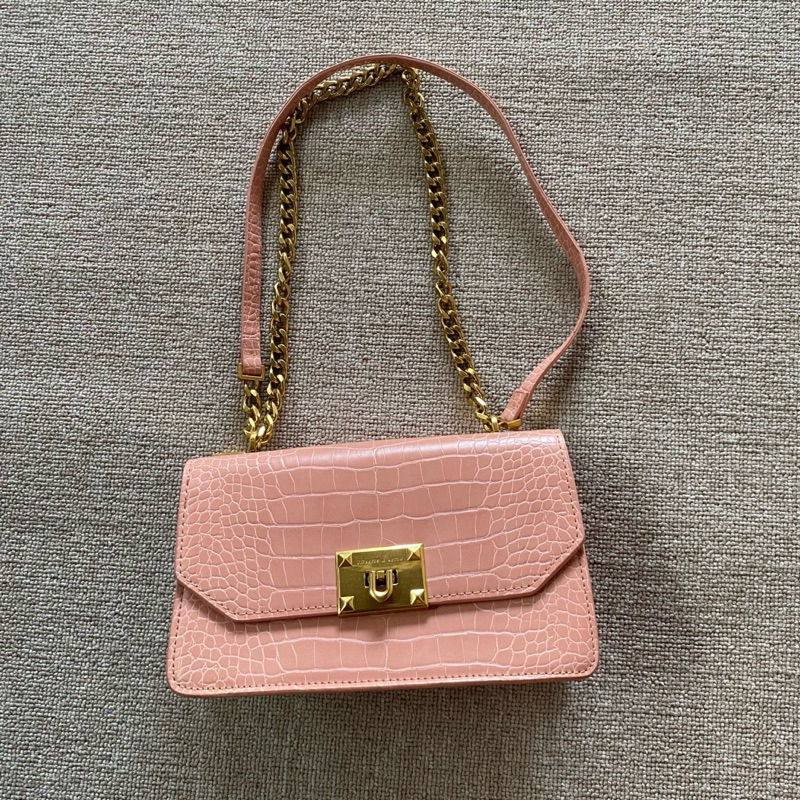 [PRELOVED] Sling Bag Shoulder Bag Pink Glossy Croco
