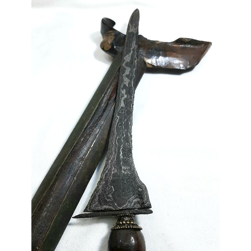 keris brojol, pamor wos wutah