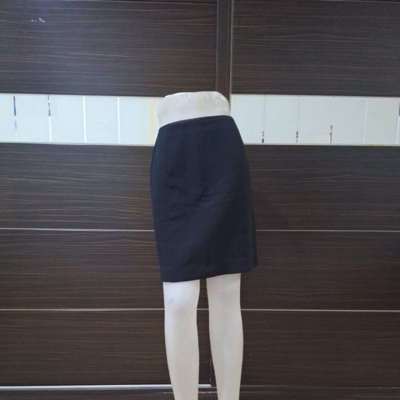 preloved rok hitam polos midi