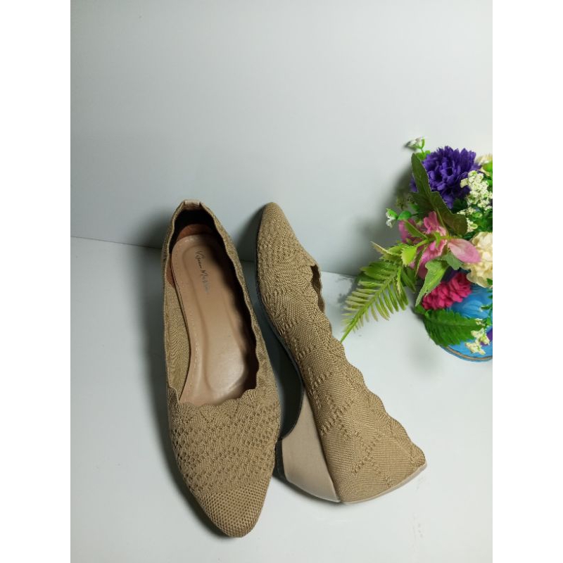 Sepatu Rajut Preloved - pentopel rajut  - sepatu pentopel rajut - plat shoes rajut - sepatu rajut - 