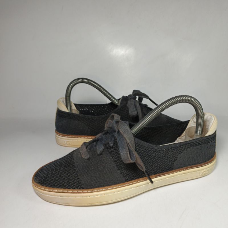 UGG original sneaker 37 size woman shoes