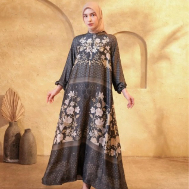 Alani Dress heavenlights size M