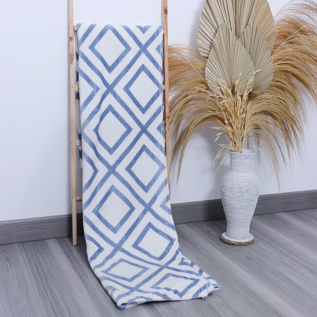 [NEW PRODUCT] Pantone Selimut Bulu Halus / Selimut Premium / Size 150x200