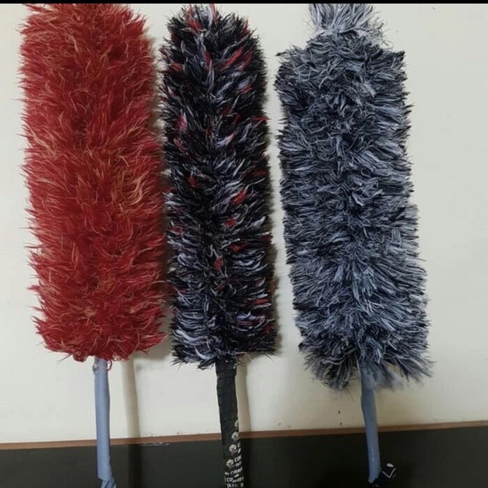 Kemoceng kain halus besar/kemoceng benang warna warni