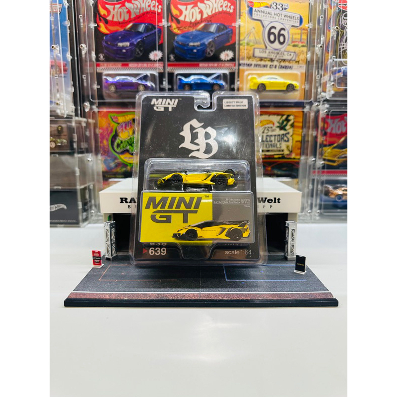 Mini GT No 639 LB Silhouette Works Lamborghini Aventador GT EVO Yellow LBWK Japan