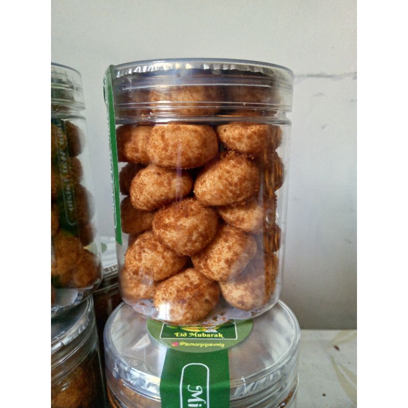 

PALM CHEESE LUMER